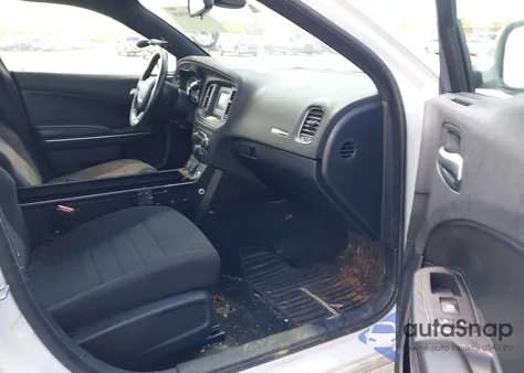 2015 Dodge Charger Police z USA, uszkodzony, nr VIN 2C3CDXKTXFH739192